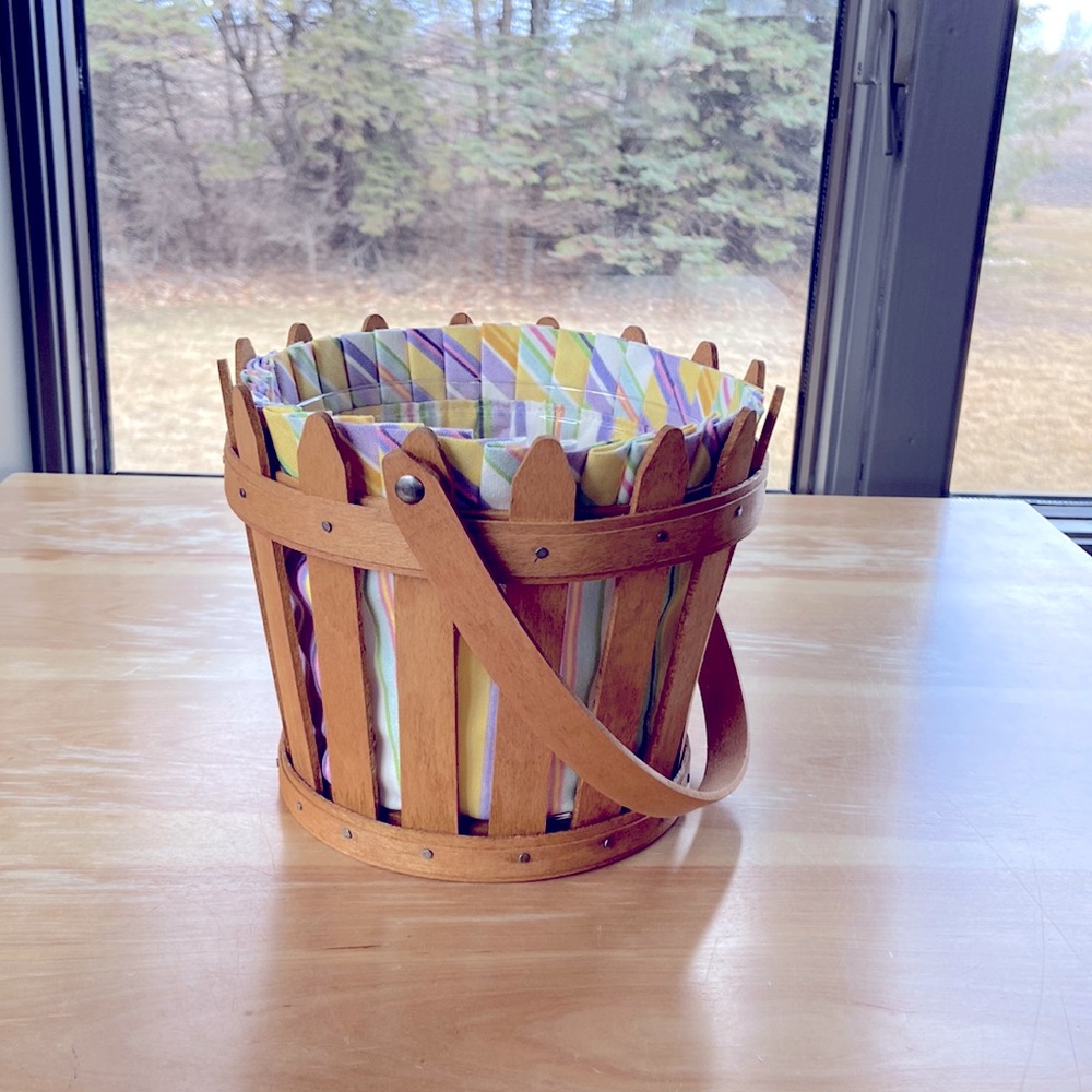 Longaberger 2006 Picket Pail basket